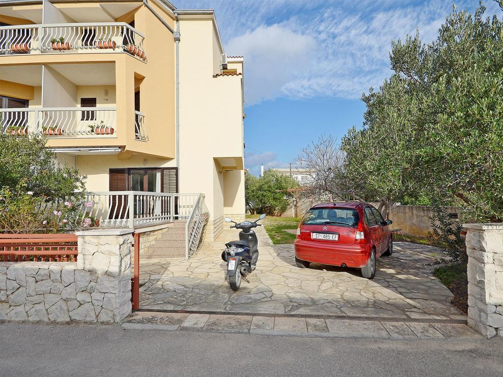 Apartments Mira Tribalj 外观 照片